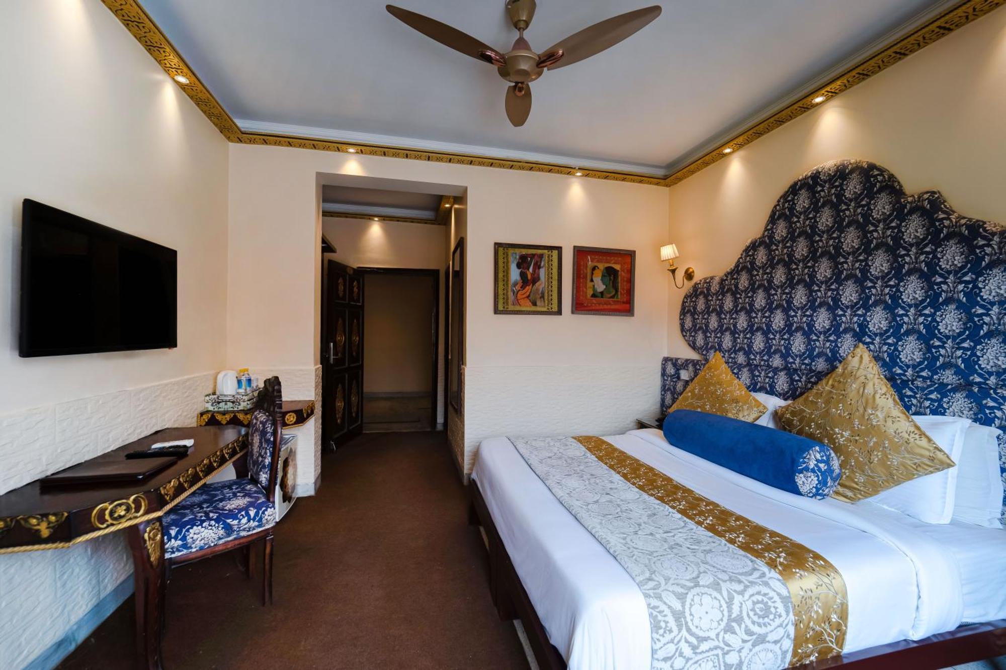 The Neeraj Ganga Heritage Palace Rishīkesh Exterior foto