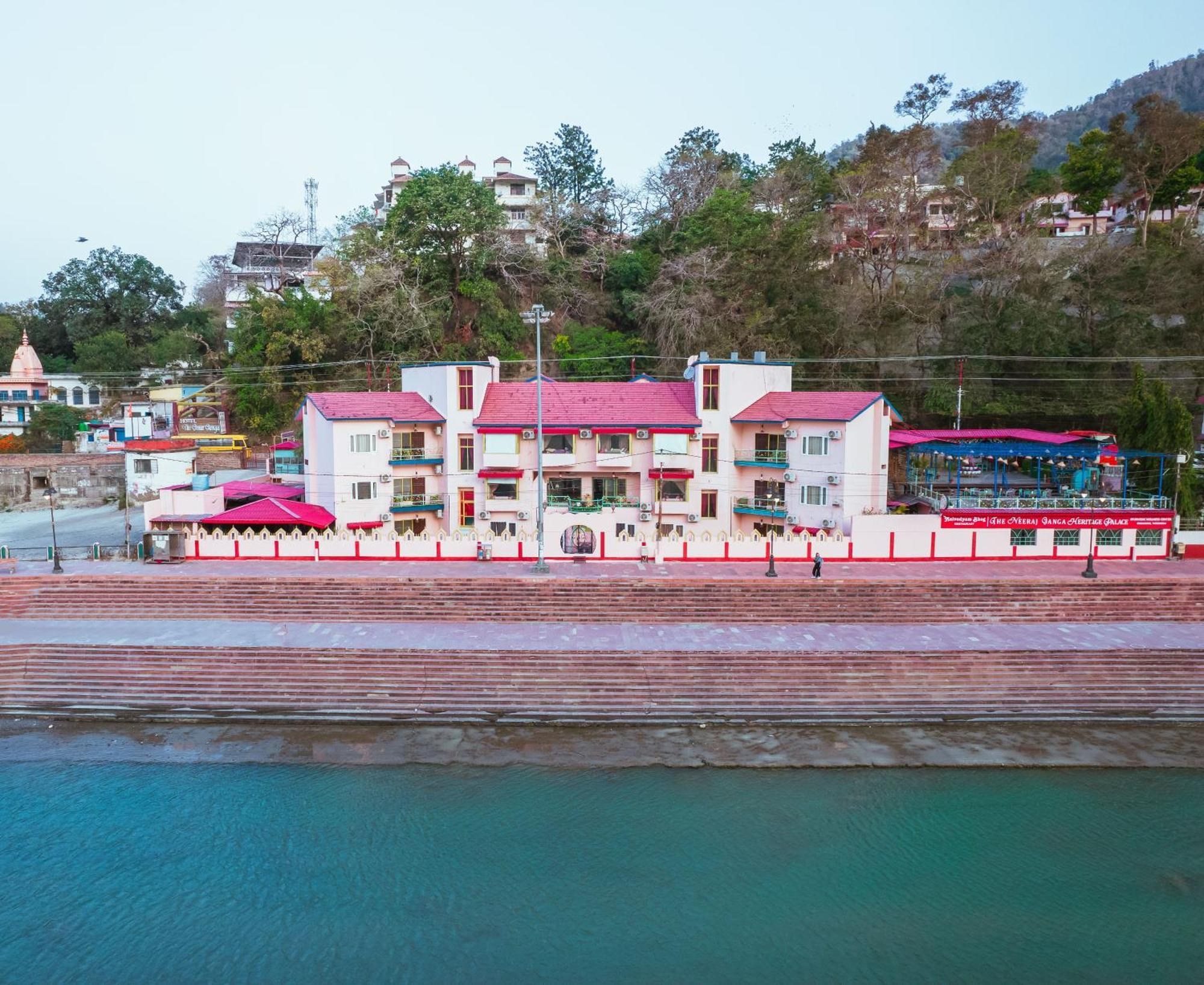 The Neeraj Ganga Heritage Palace Rishīkesh Exterior foto